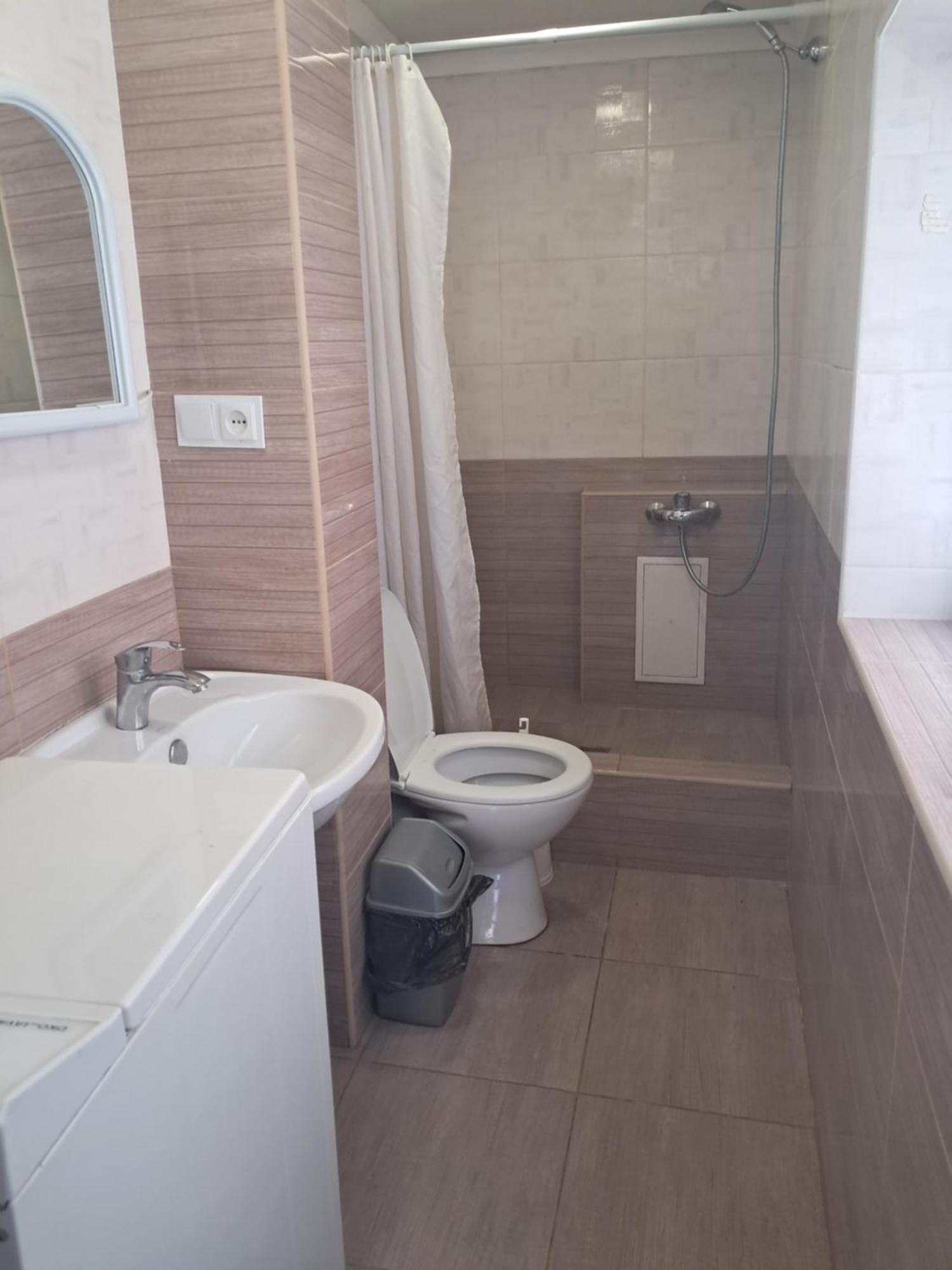 Міні-Готель Бахус Kamianets-Podilsky Extérieur photo